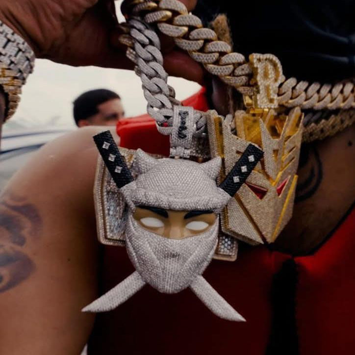 Custom Moissanite S925 Dual Sword Ninja Pendant